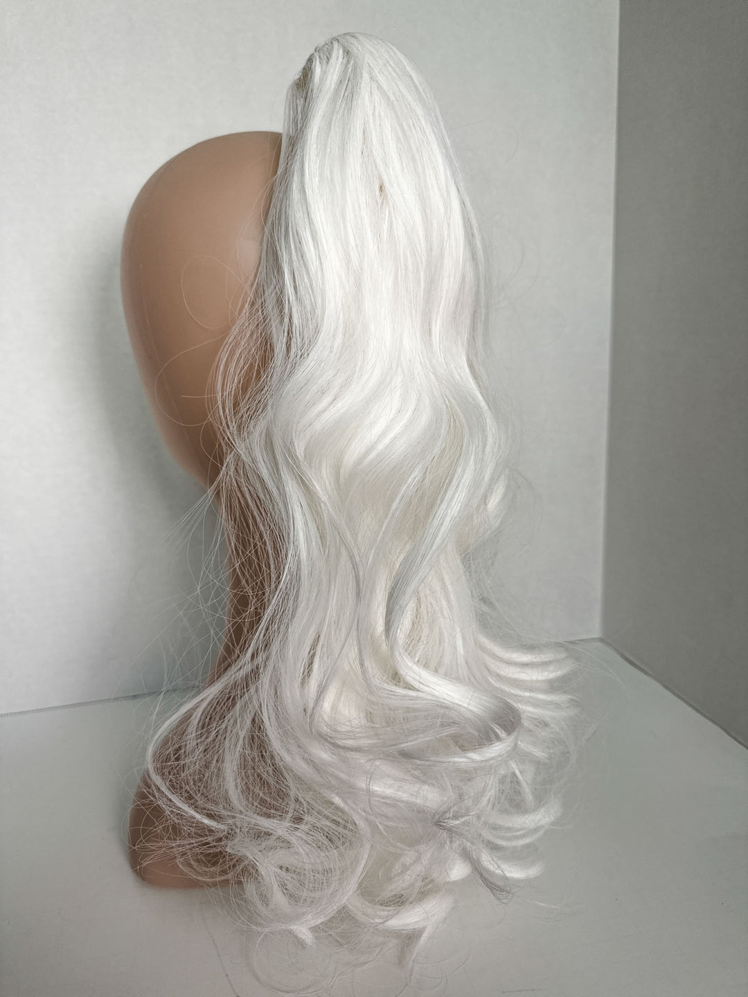 #color_white