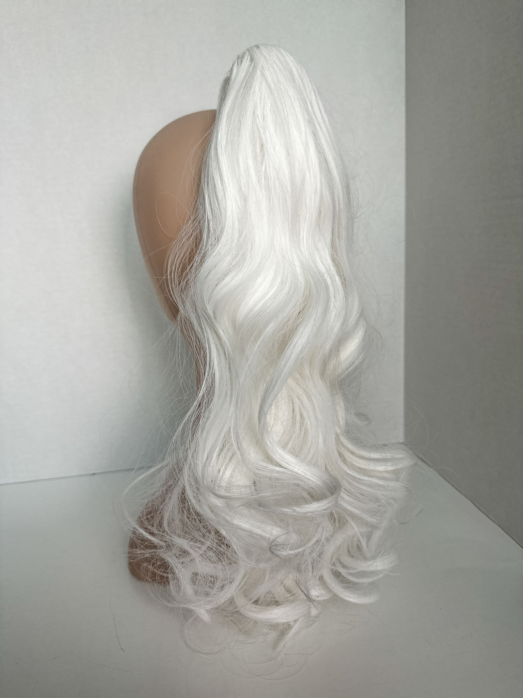 #color_white