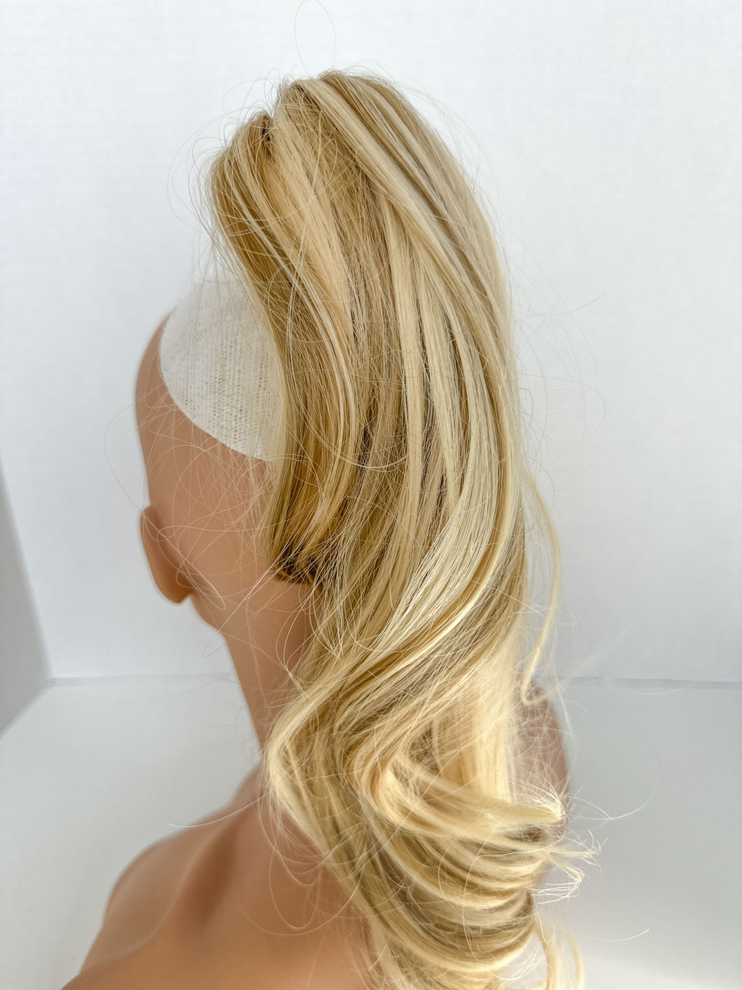 #color_brown-mix-light-blonde