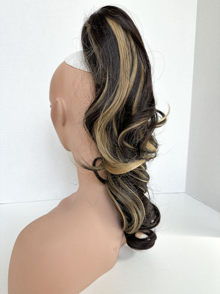 #color_dark-brown-blonde