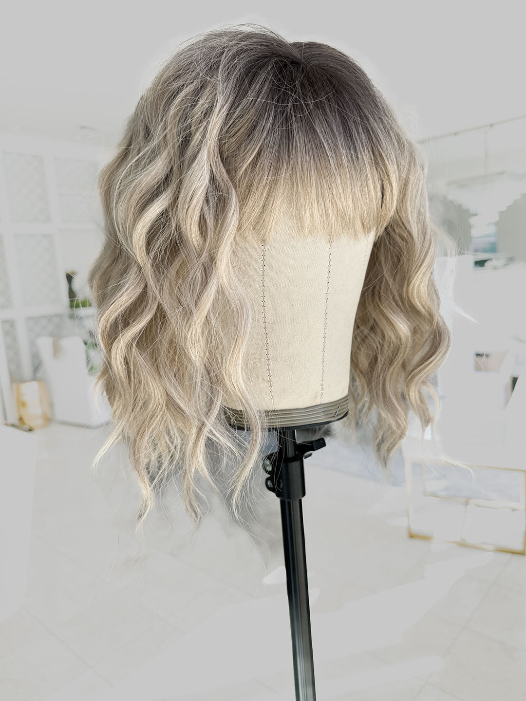 #color_sandy-ash-blonde
