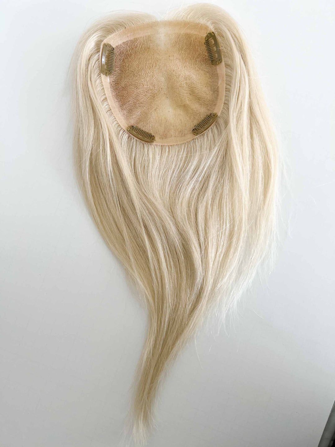 #color_platinum-blonde