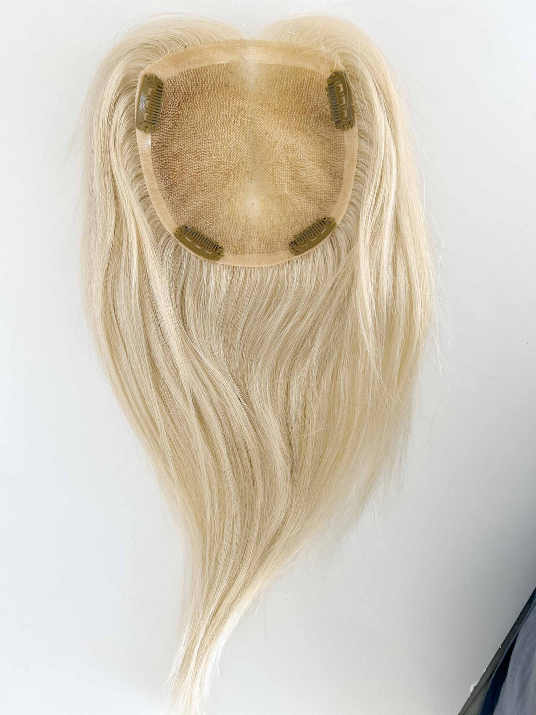 #color_platinum-blonde