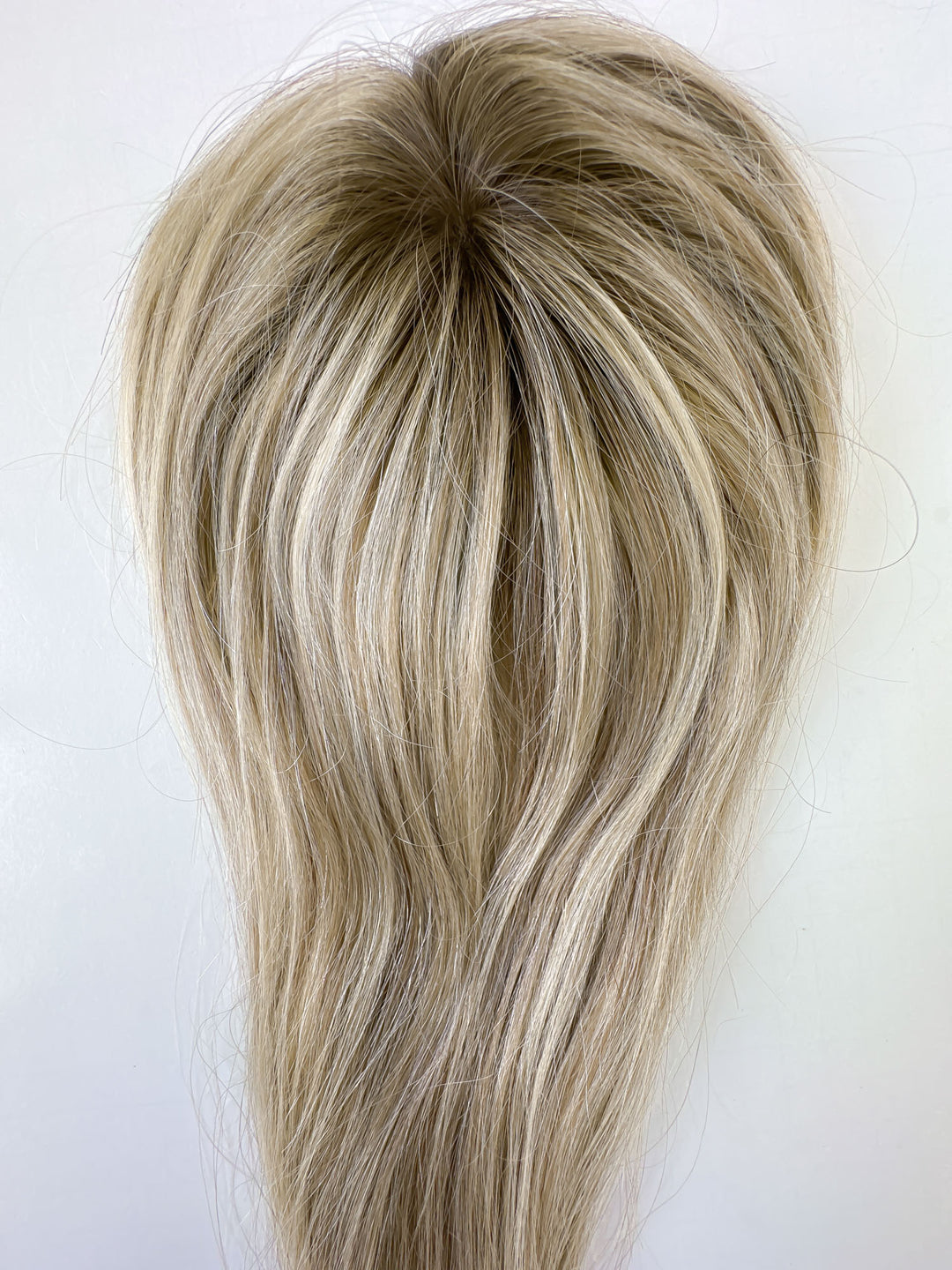 #color_dark-rooted-blonde