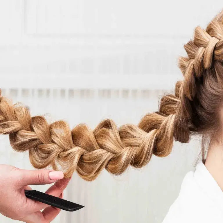 HOW TO MAKE FRENCH BRAID