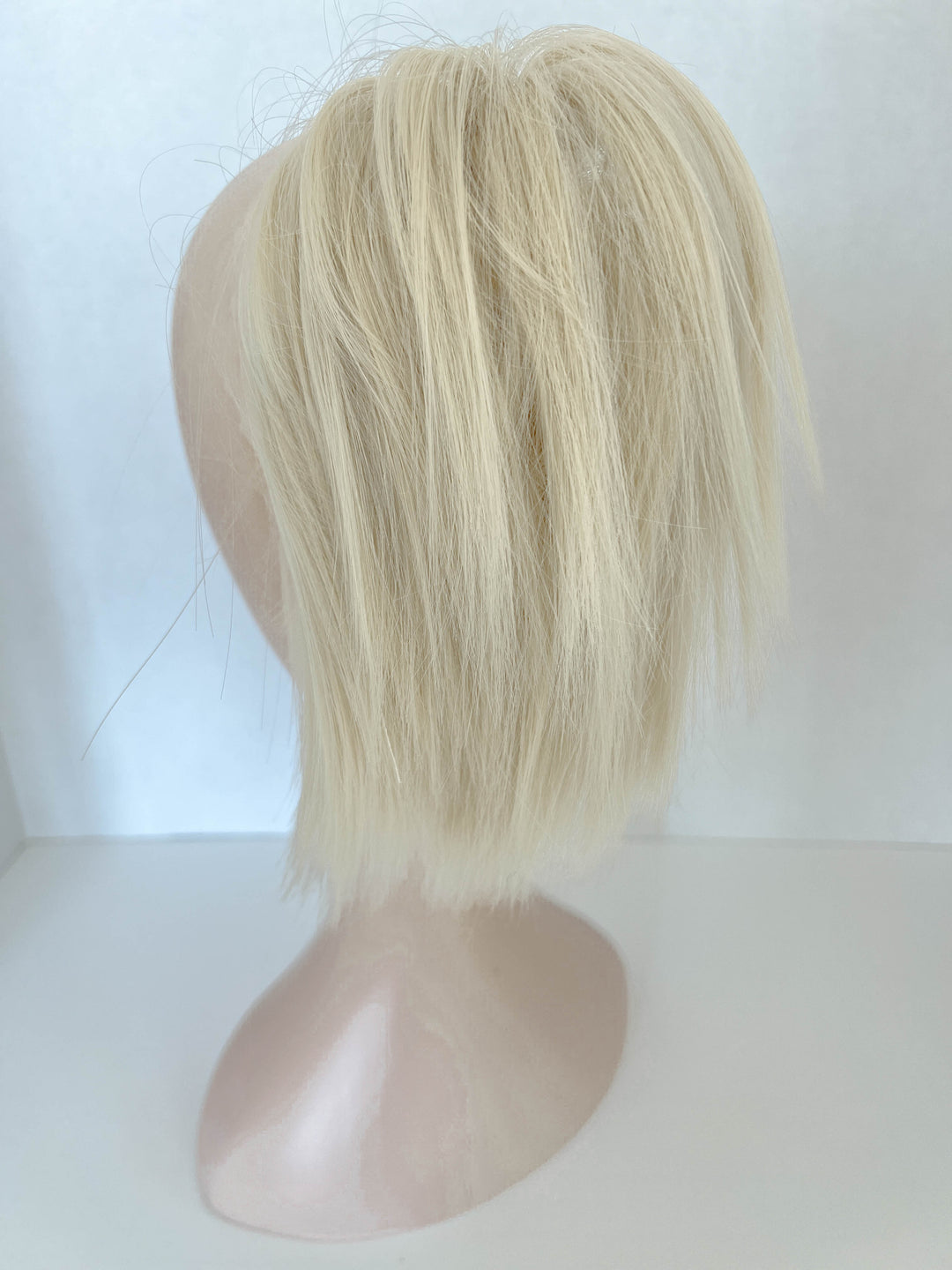 Blonde Hair Bun|Straight Blonde Bun ponytail