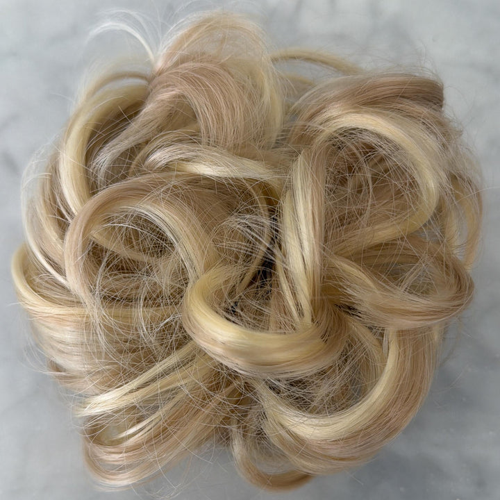 bun extensions#color_golden-blonde-mix-bleach-blonde