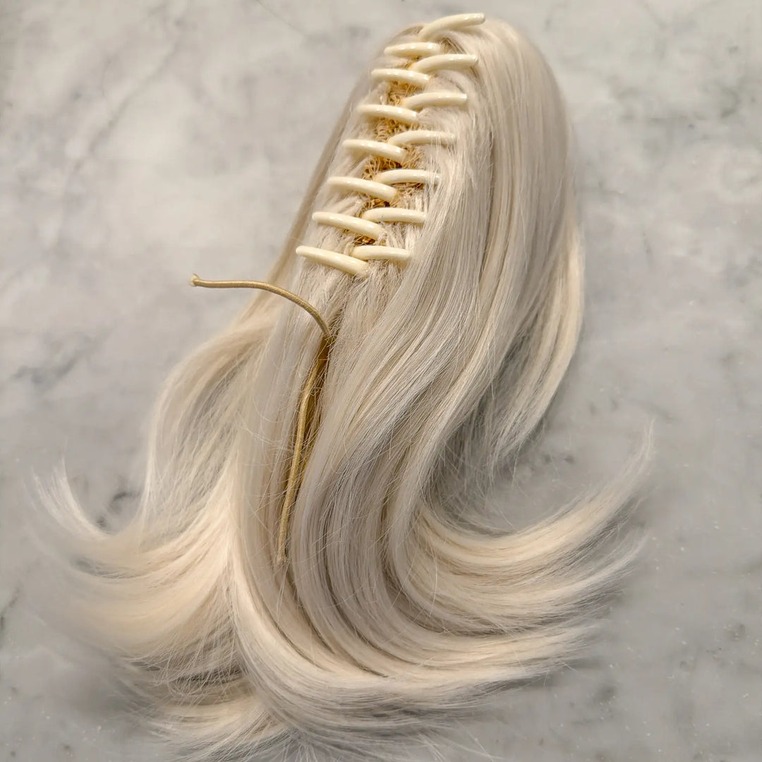 #color_platinum-blonde