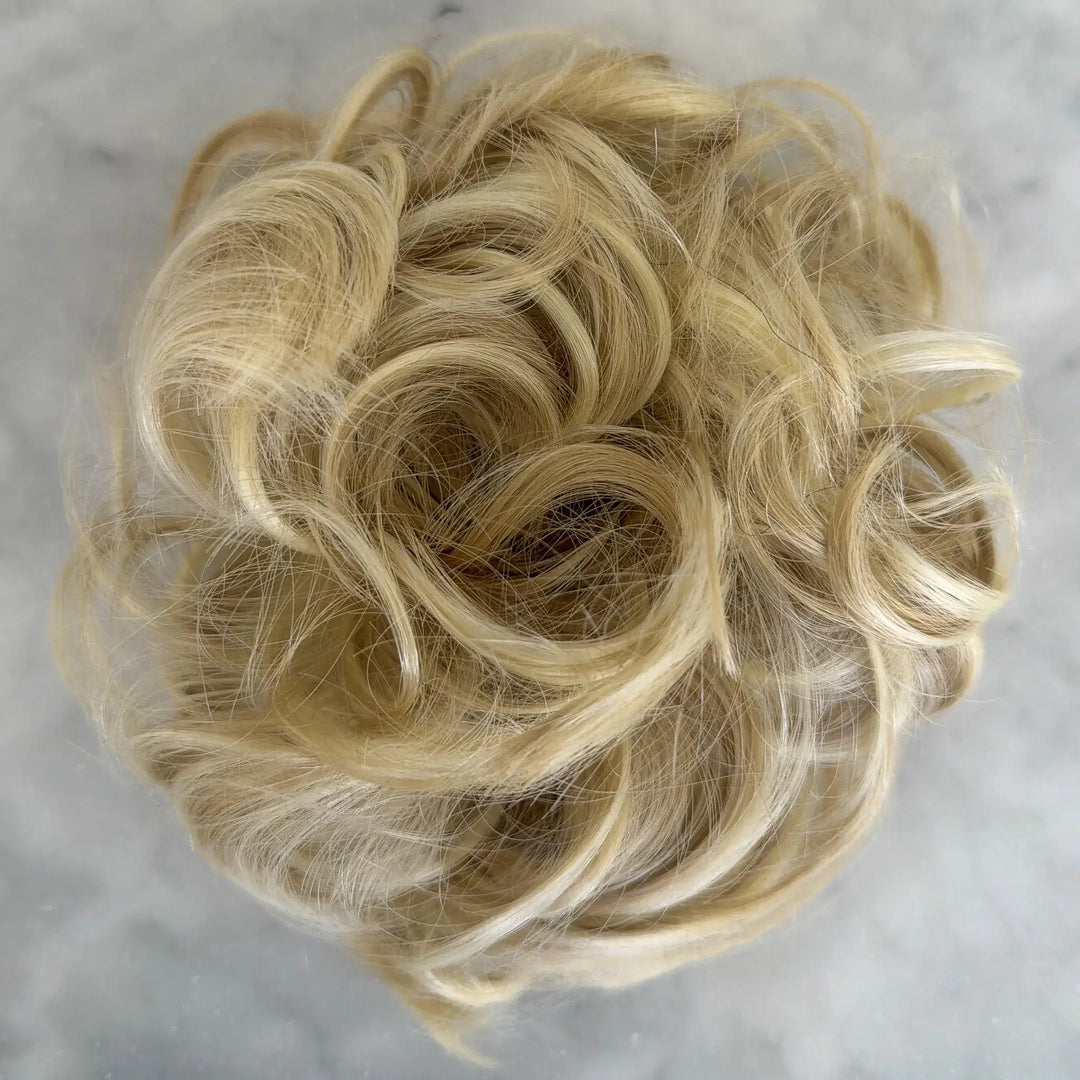 bun extensions#color_golden-blonde-mix-bleach-blonde