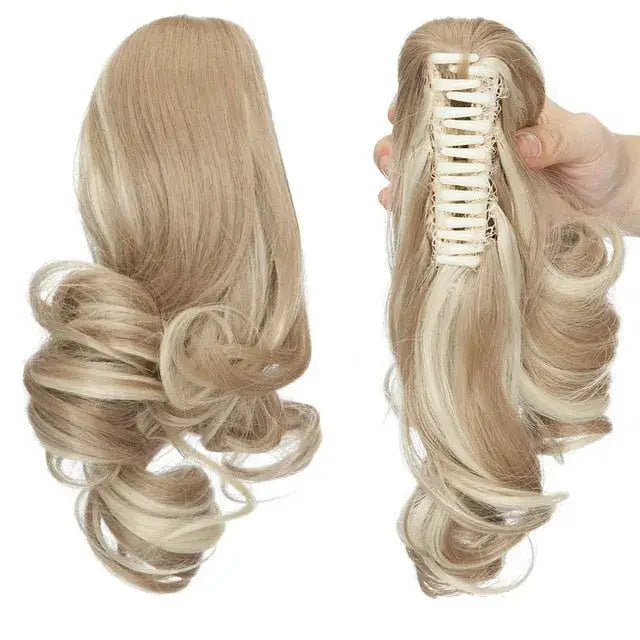 sandy blonde and bleach blonde - 16P613